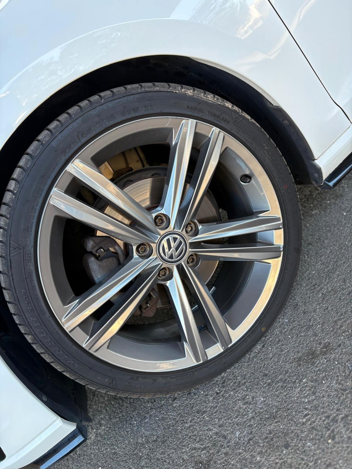 Volkswagen Golf 1.6 TDI 115 CV 5p R line
