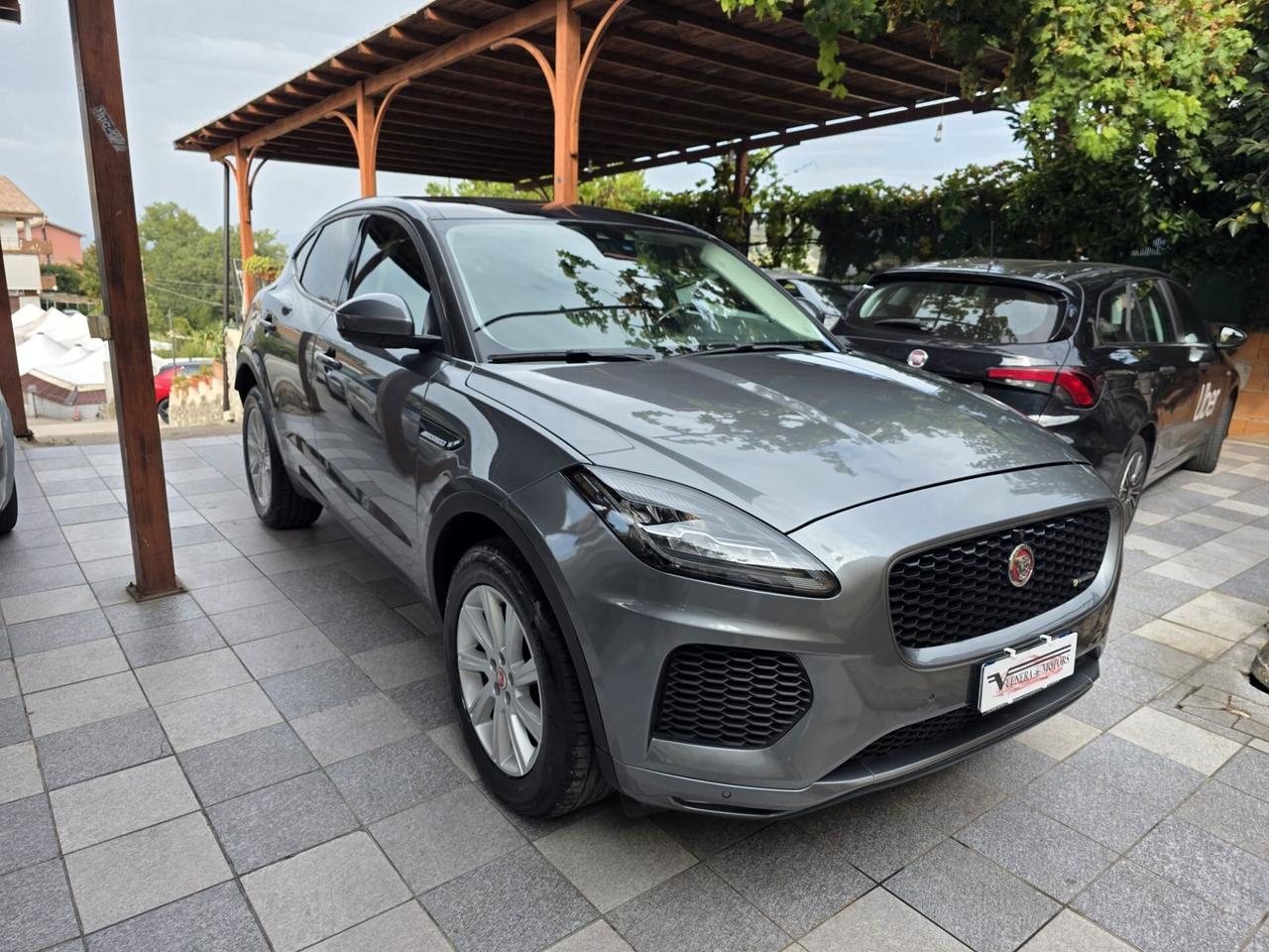 Jaguar E-Pace 2.0D 150 CV AWD aut. R-Dynamic HSE