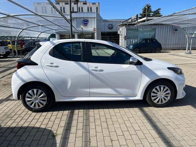Toyota Yaris Yaris 1.0 5 porte Active