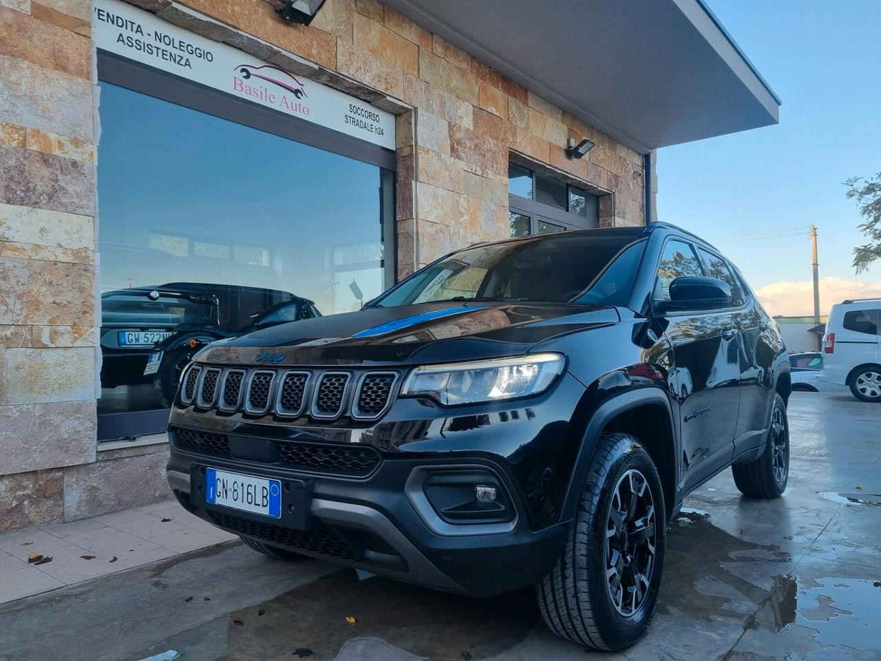 Jeep Compass 1.3 Turbo T4 PHEV AT6 4xe Trailhawk