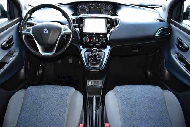 Lancia Ypsilon 1.0 Firefly Hybrid 70 cv Gold