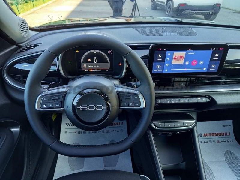FIAT 600 600 Hybrid My25 600 1.2 Hybrid136cv
