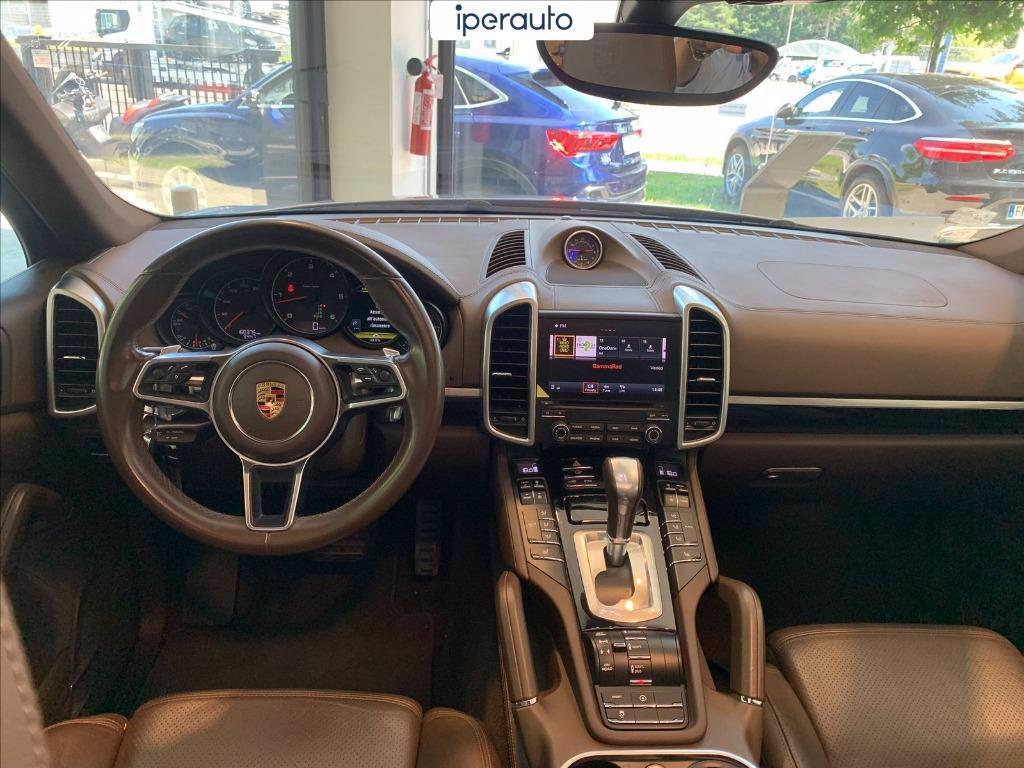 PORSCHE Cayenne 3.0 tiptronic del 2017