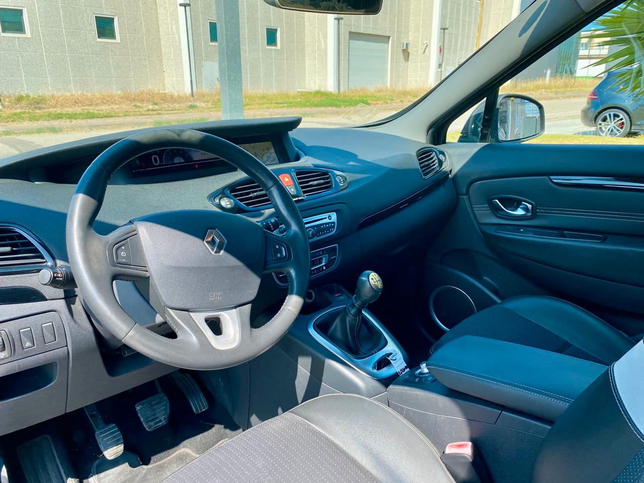Renault Scenic X-Mod 1.5 dCi 110 cv. Luxe