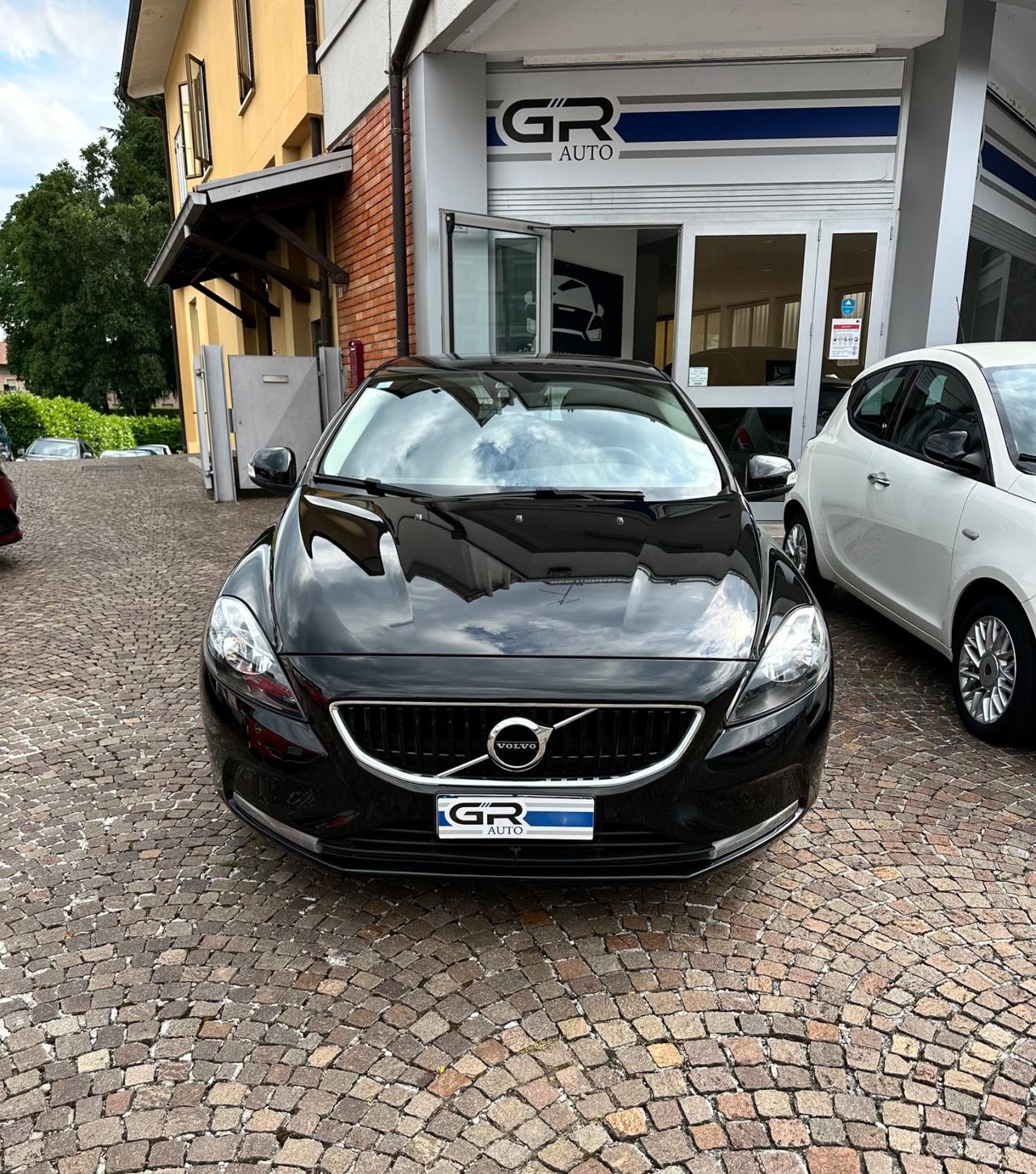 Volvo V40 2.0d 120Cv D2 Kinetic - Uniproprietario
