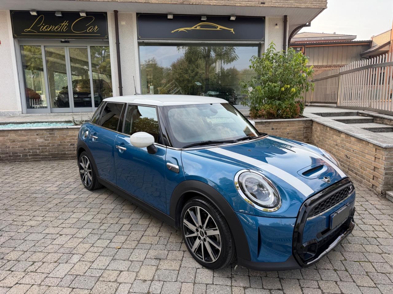 Mini Cooper S 2.0 178 Cv f55 5 porte Essential Trim