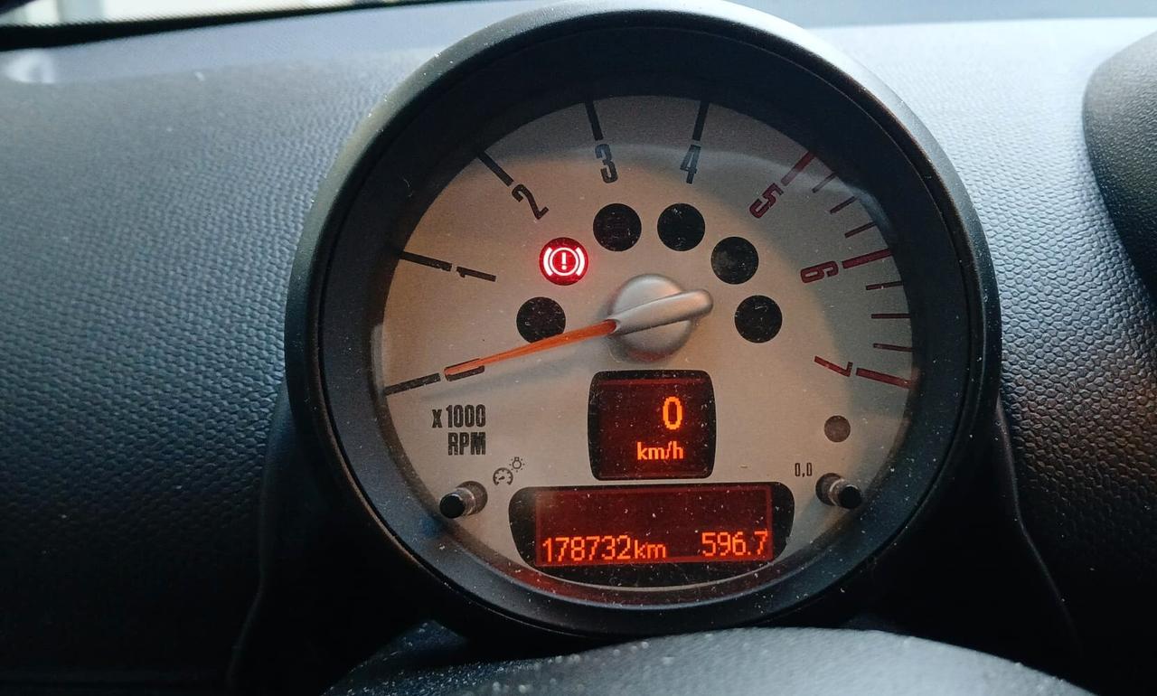 Mini Cooper Countryman 1.6 D