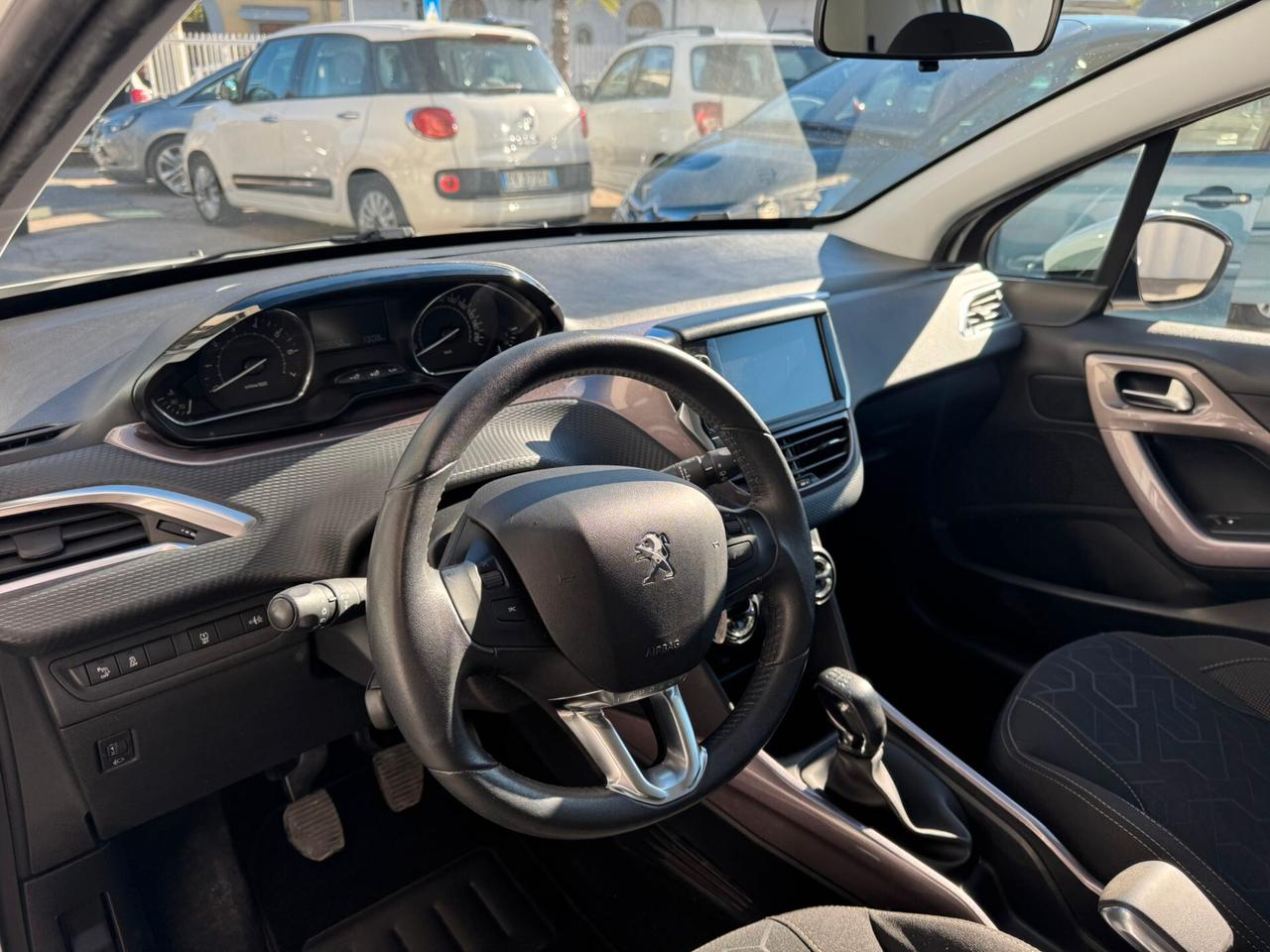 Peugeot 2008 PureTech 1.2 Allure 85 MILA KM