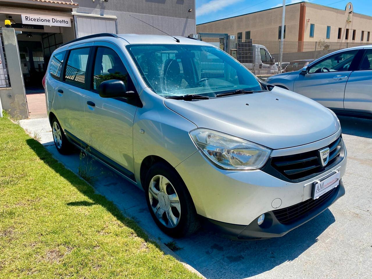 Dacia Lodgy 1.5 dCi 8V 90 cv. 5 posti Lauréate