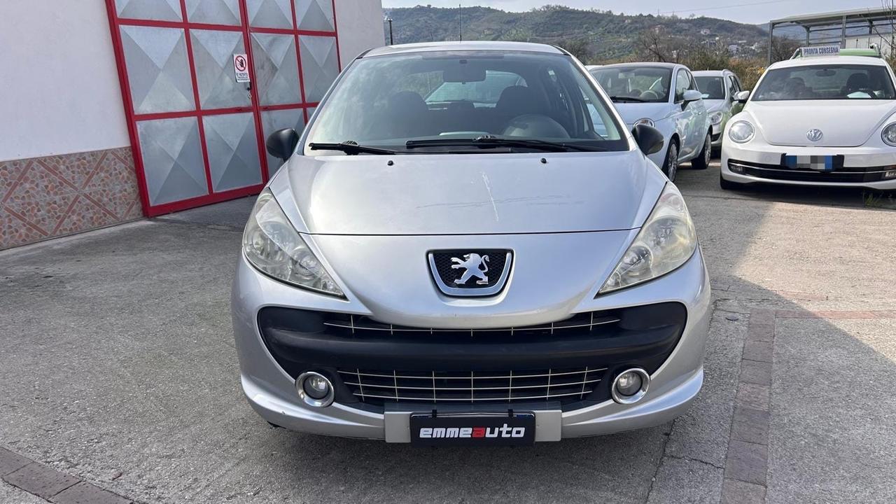 Peugeot 207 1.4 HDi 68cv 5P