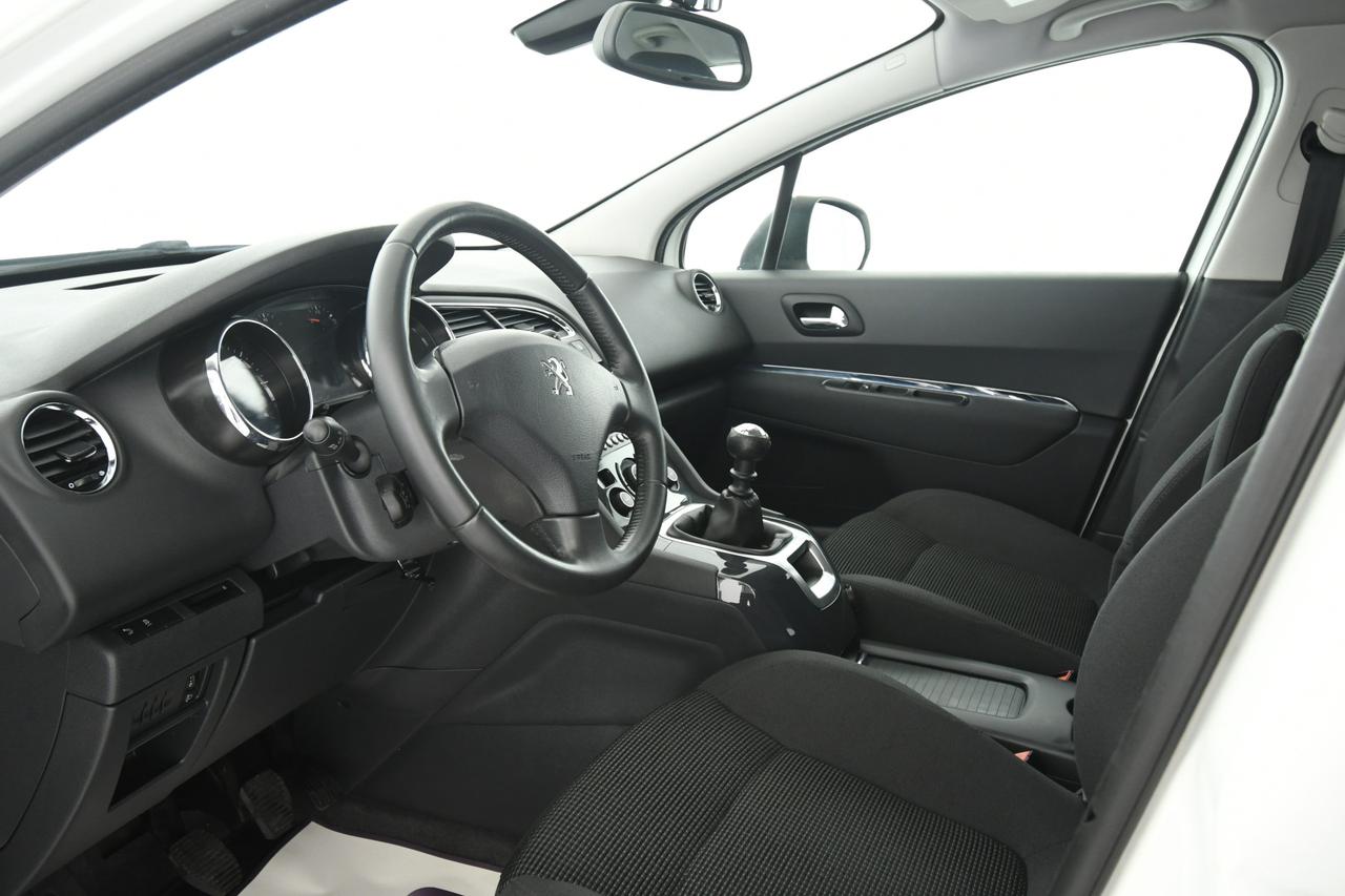 PEUGEOT 5008 1.6 hdi 8v Active 115cv COMMERCIANTI+7 POSTI