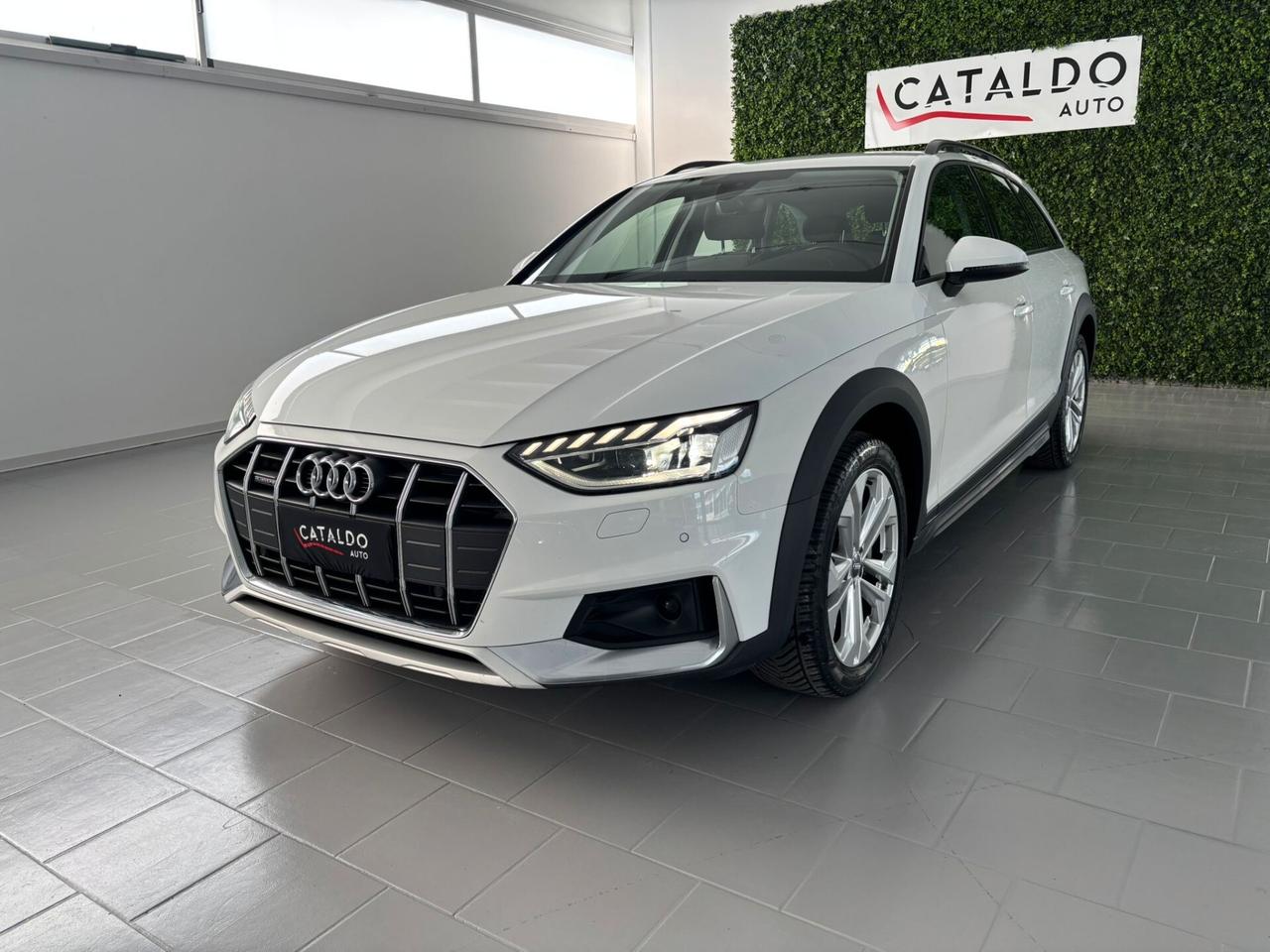 Audi A4 allroad 40 TDI 190 CV S tronic Identity Contrast