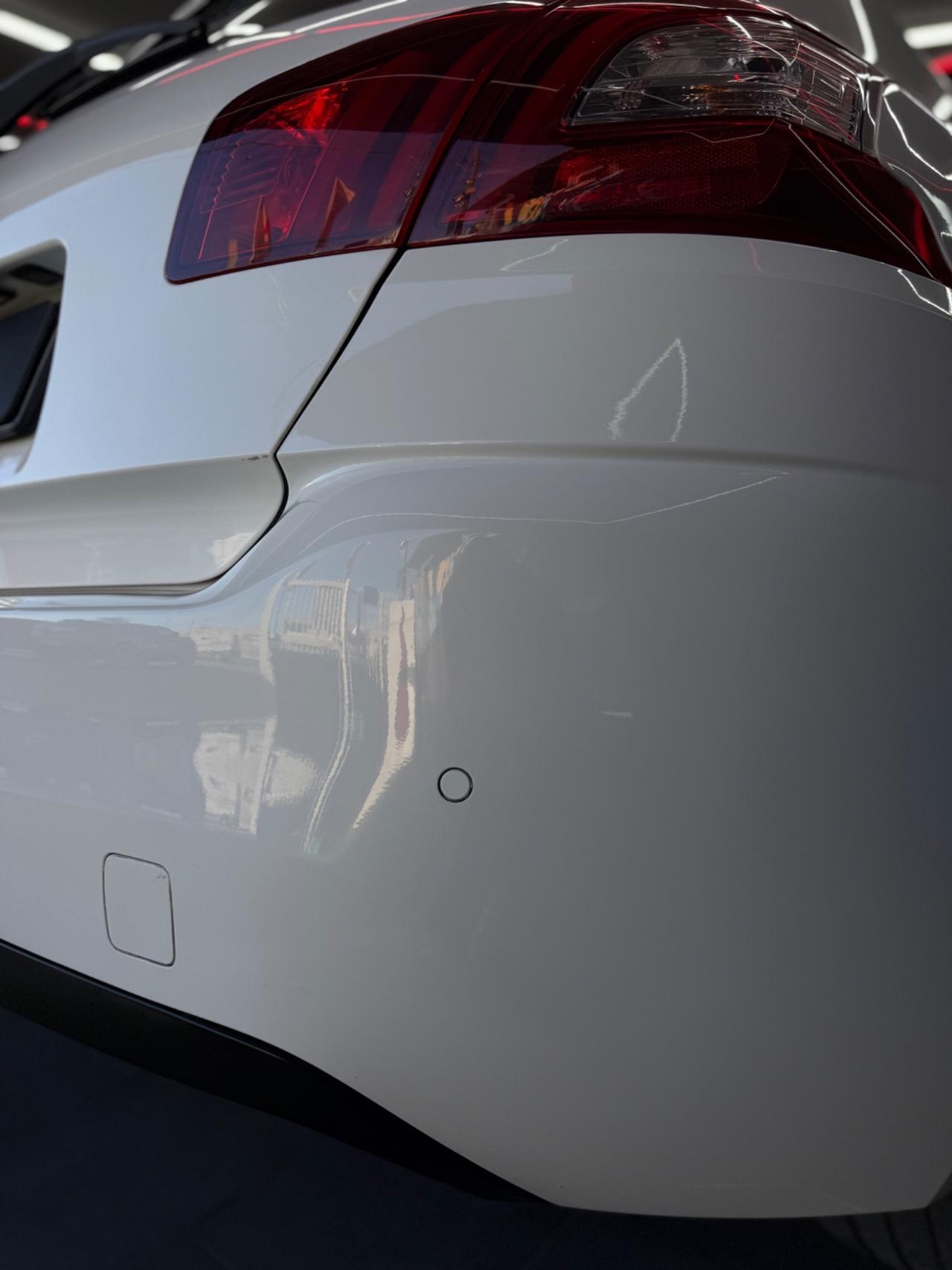 Peugeot 308 1.6 HDi 92 CV Allure 2014