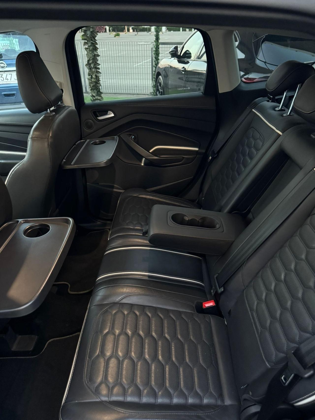 Ford Kuga 2.0 TDCI 150 CV S&S 4WD Powershift Vignale