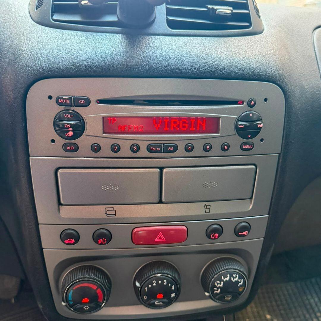 Alfa Romeo 147 1.6 16V 5 porte - 105CV **GPL**