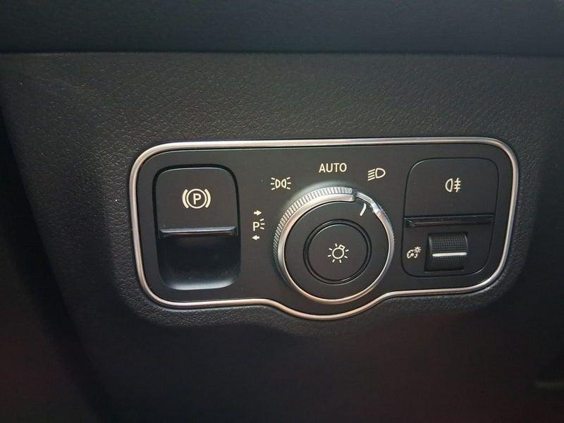 Mercedes-Benz GLB GLB 200 d Automatic Sport