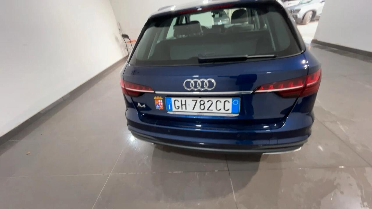 A4 Avant 30 TDI/136 CV S tronic Business