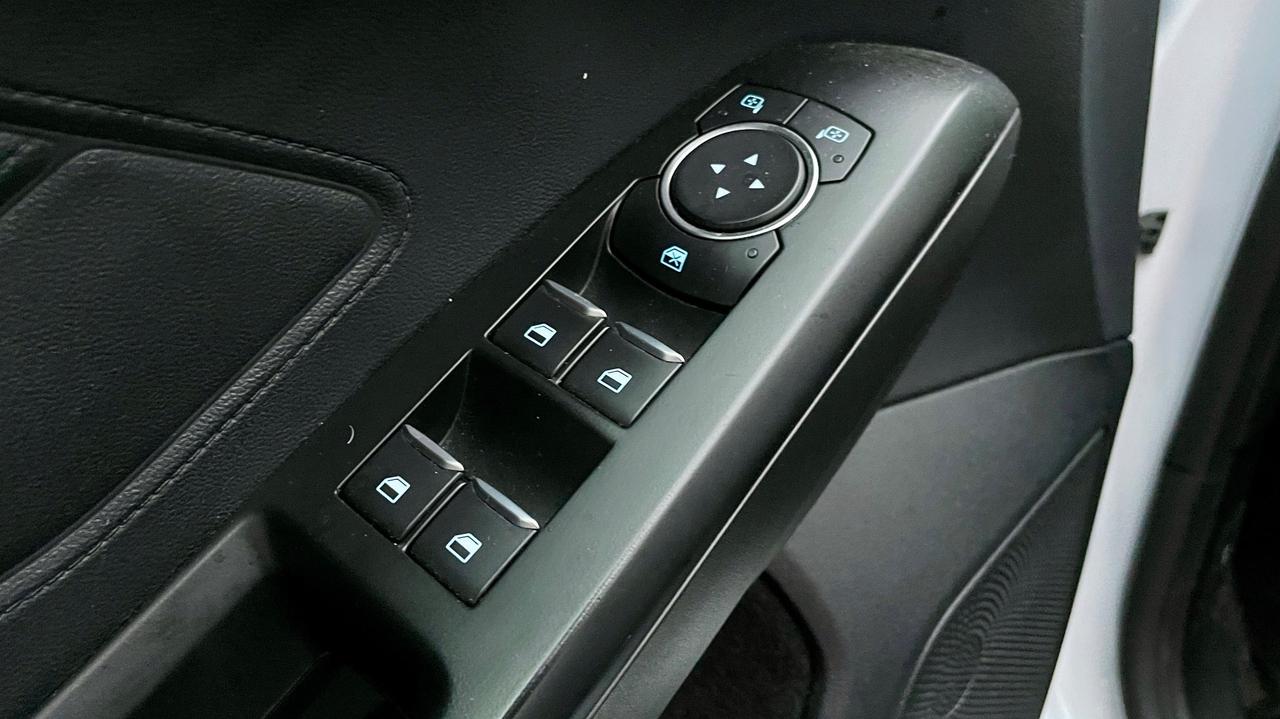 FORD FOCUS SW 1.5 BUSINESS ECOBLUE 120CV - FULL LED, CRUISE CONTROL, NEOPATENTATI