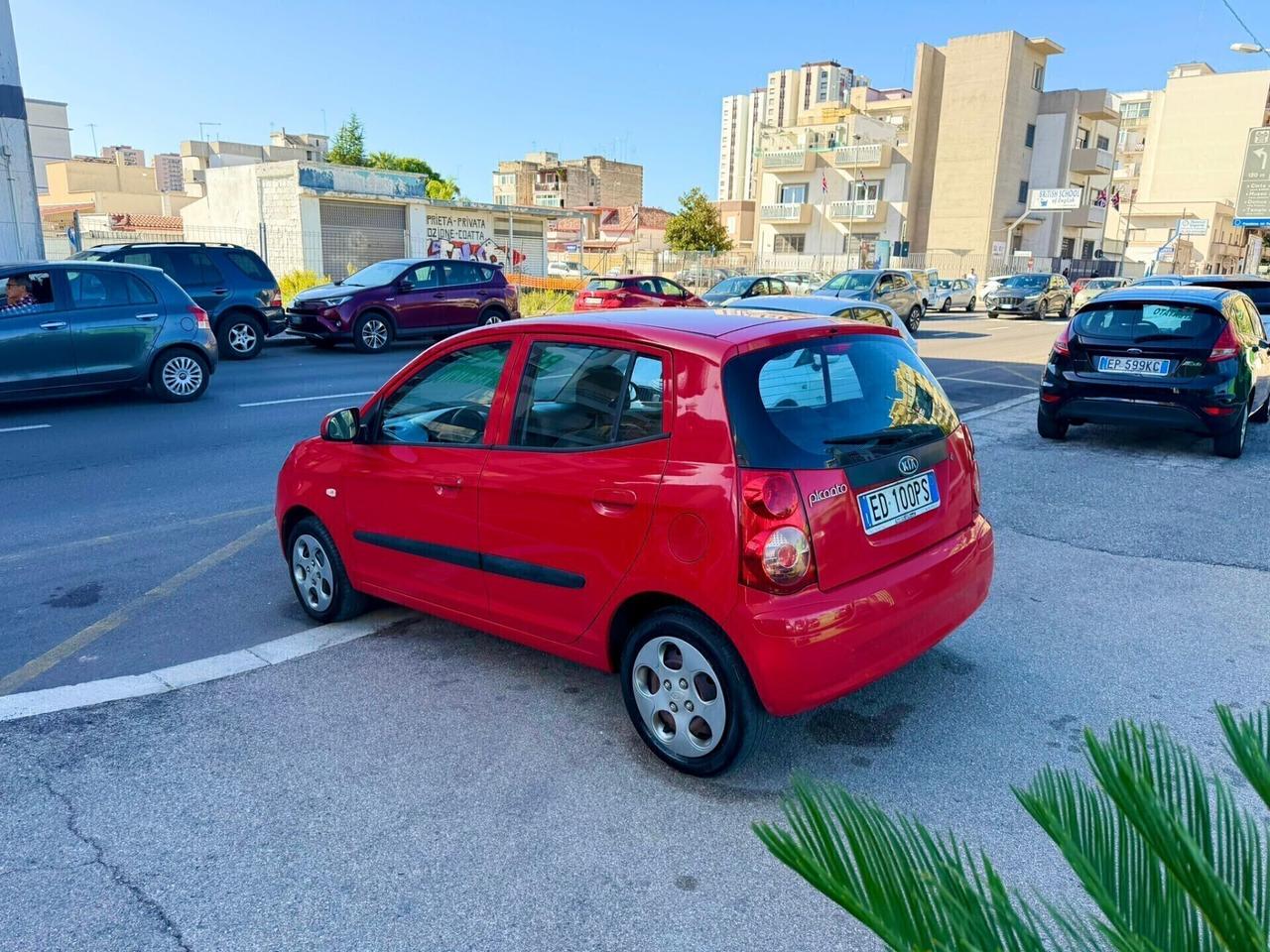 Kia Picanto 1.0 12V Town - Anno 2010 - Neopatentato