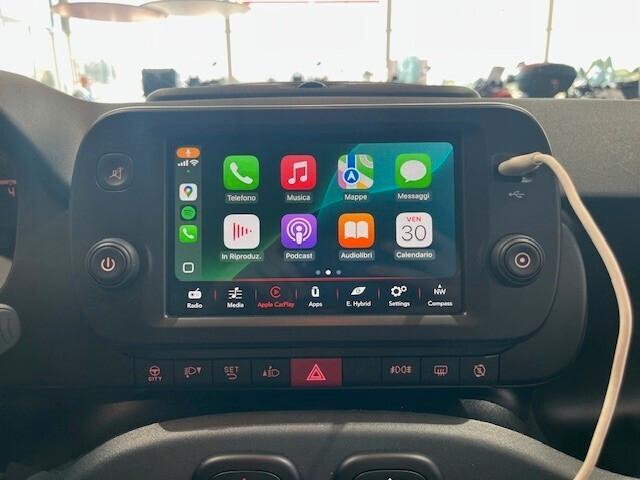 Fiat Panda 1.0 firefly hybrid Cross *19.000 KM*