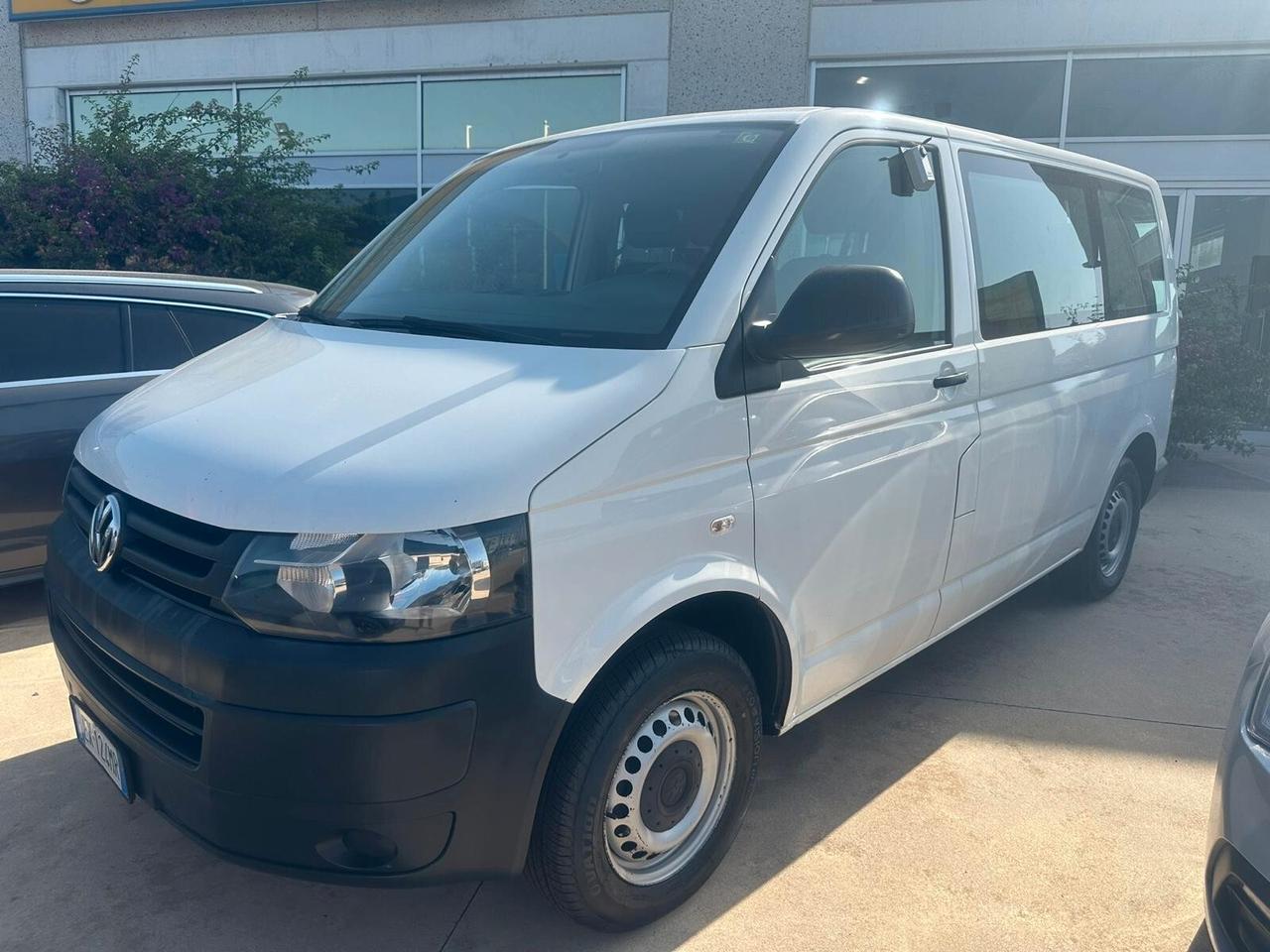 Volkswagen Caravelle 2.0 TDI TRENDLINE