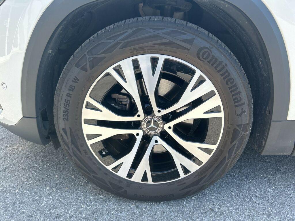 Mercedes GLA 180 180 D Progressive Advanced 8G-DCT