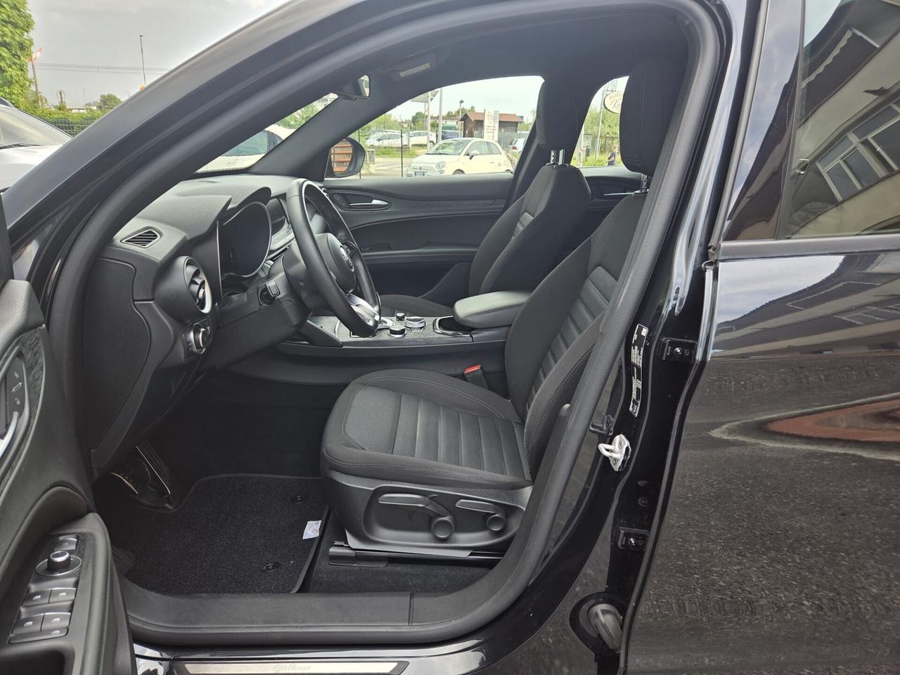 Alfa Romeo Stelvio 2.2 Turbodiesel 210 CV AT8 Q4 Super