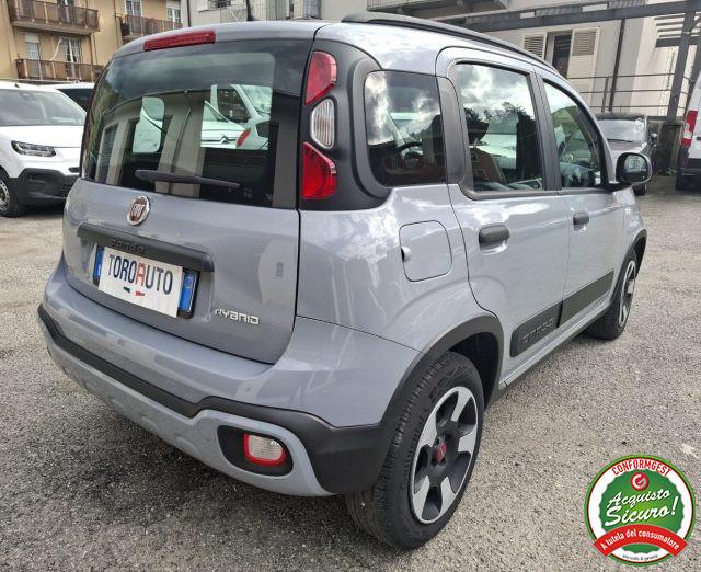 FIAT Panda 1.0 FireFly S&S Hybrid City Cross UNICO PROPRIETAR