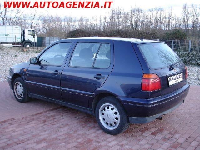 VOLKSWAGEN Golf 1.6 cat 5 porte GL