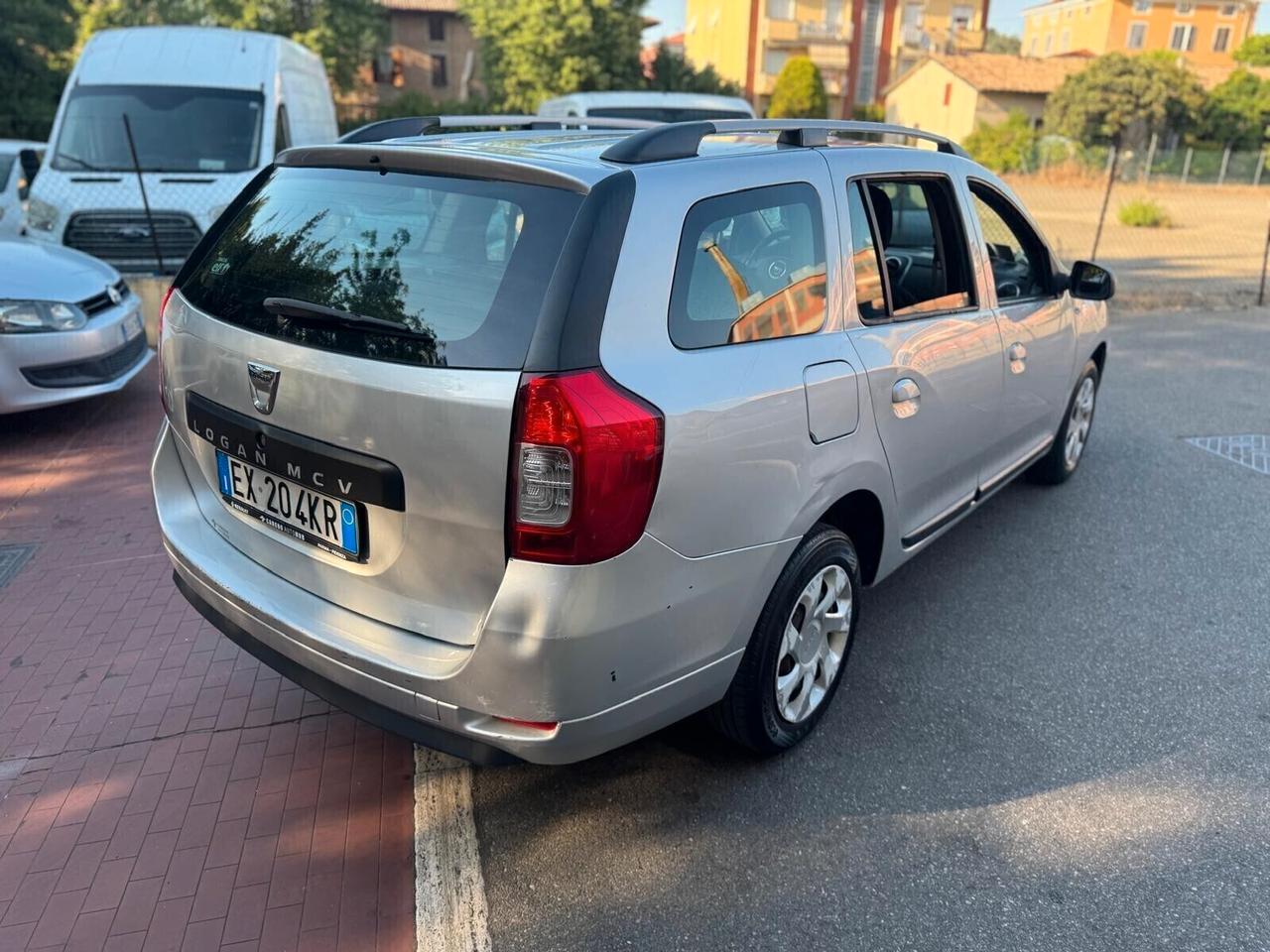 Dacia Logan Anno 2014 1.2 Benz/GPL REVISIONATA