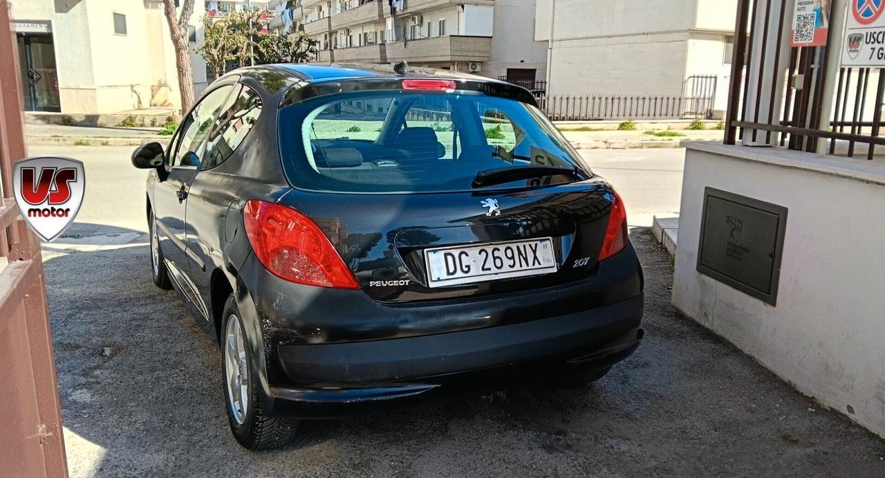 PEUGEOT 207 1.4 BENZ-2007