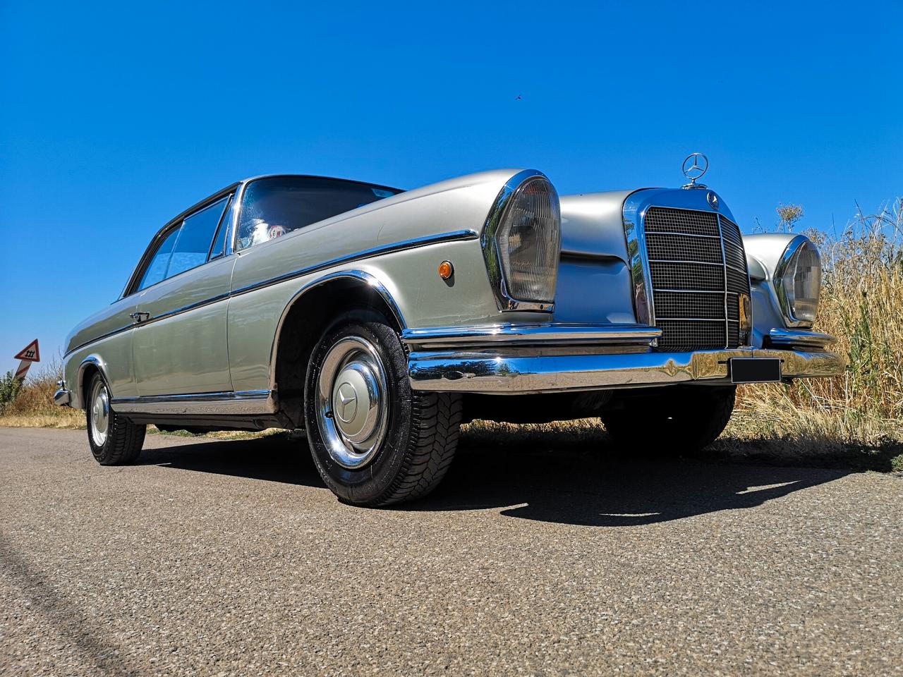 Mercedes-benz Altro Mercedes 250 se c w111