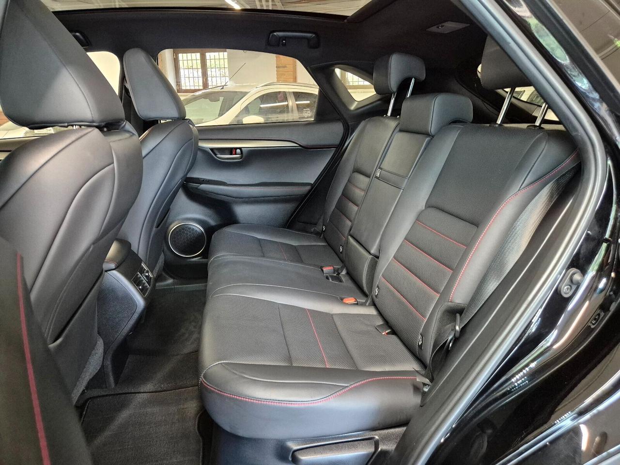 Lexus NX 300h Hybrid 4WD F-Sport