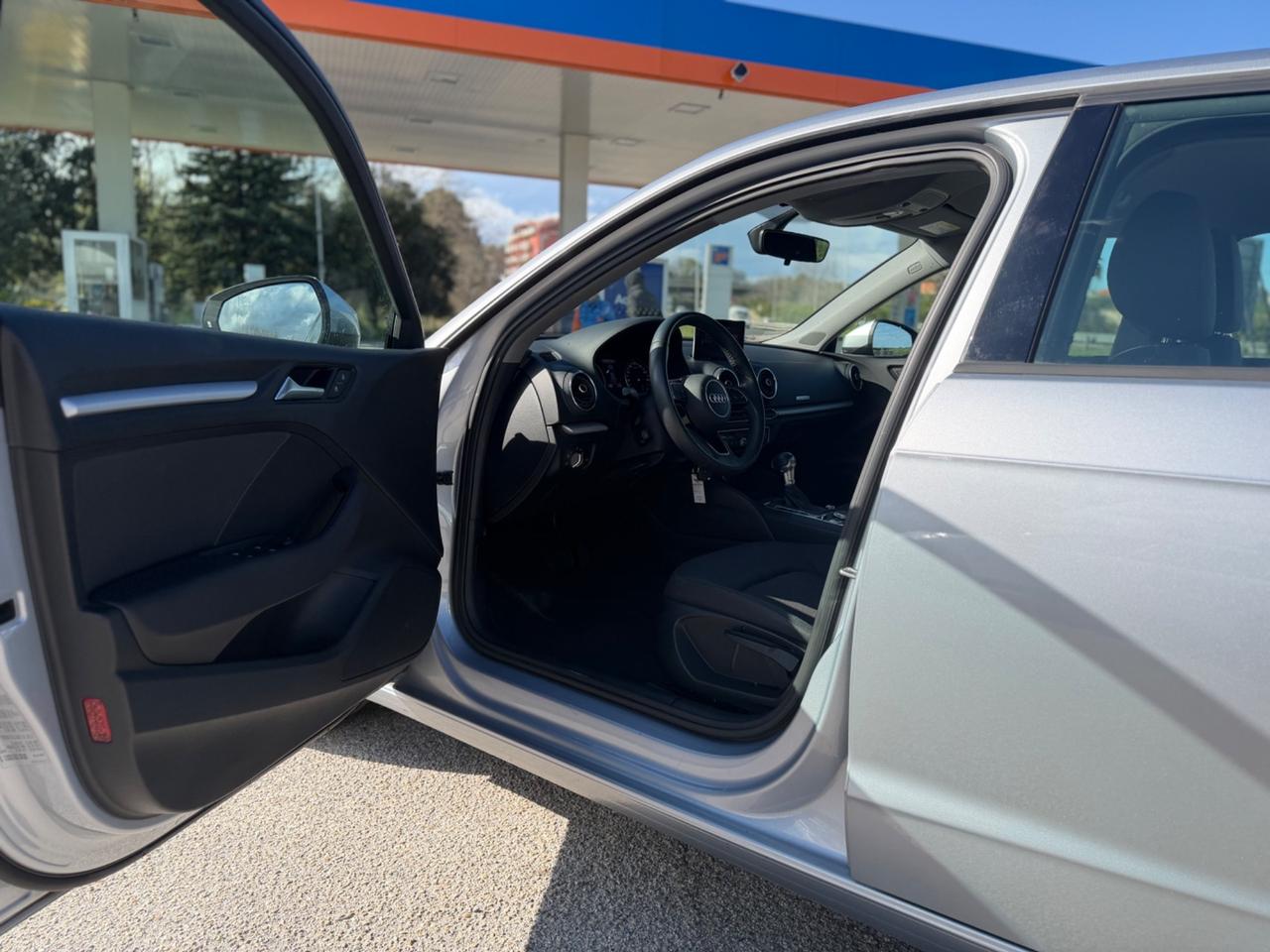 Audi A3 SPB 30 TDI S tronic Business