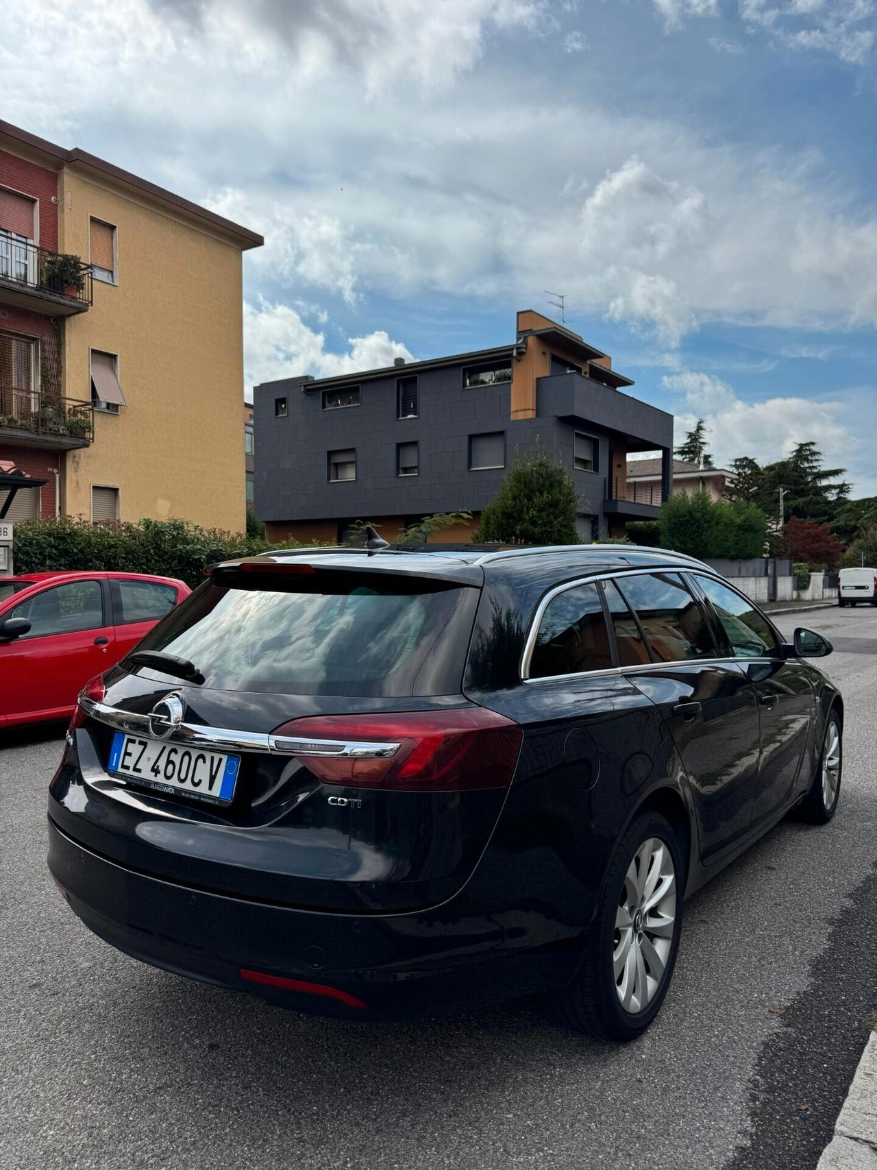 Opel Insignia 2.0 CDTI Sports Tourer INTERNI PELLE