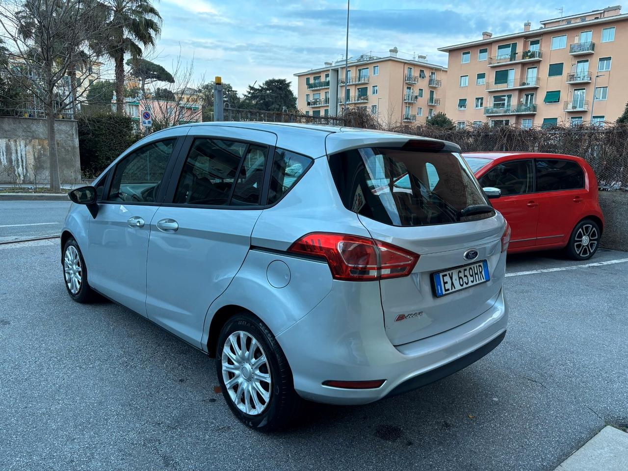 Ford B-Max 1.4 90 CV GPL BOMBOLA NUOVA