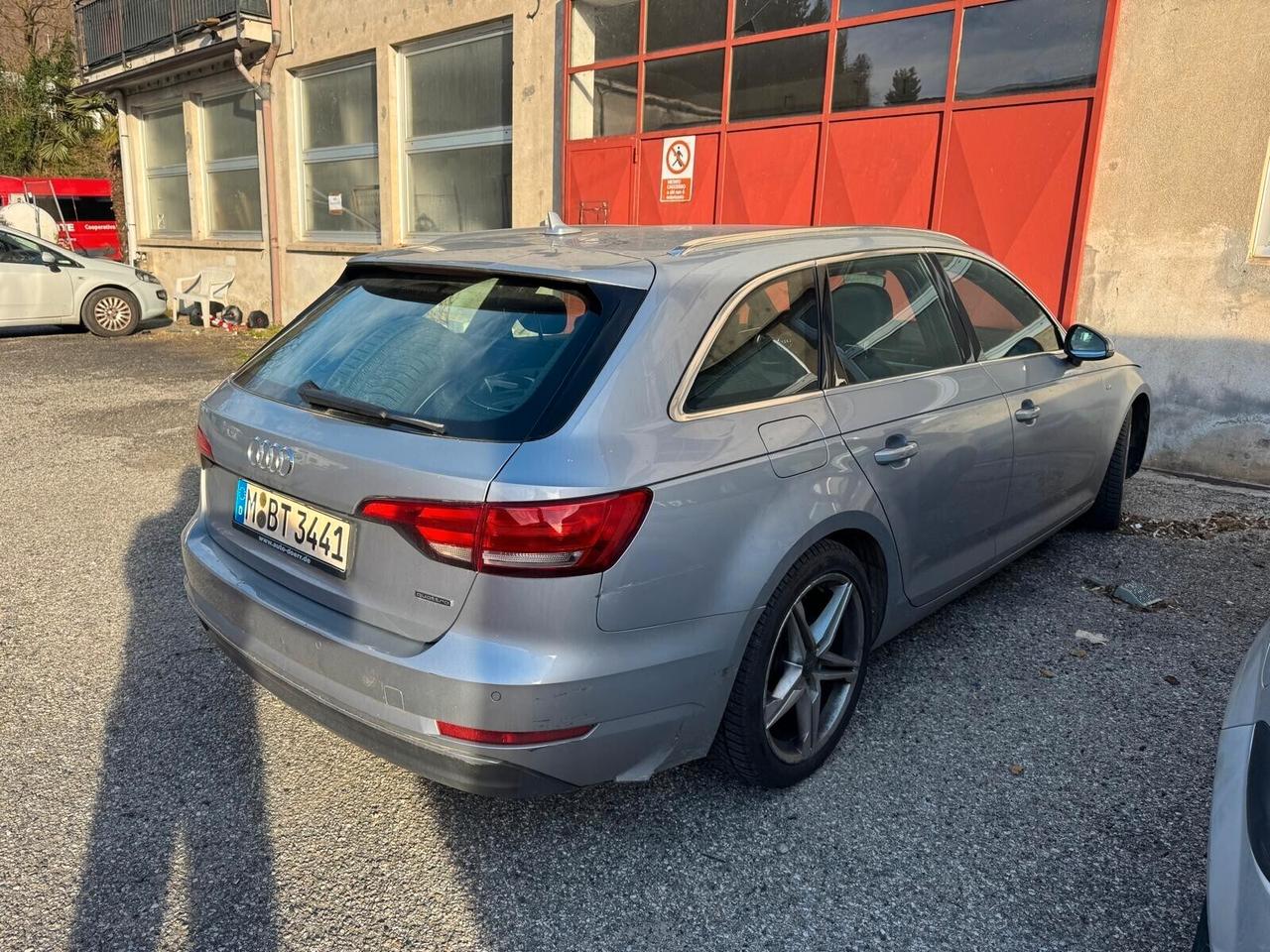 Audi A4 Avant 3.0 TDI quattro S tronic Business Sport S-LINE LINE