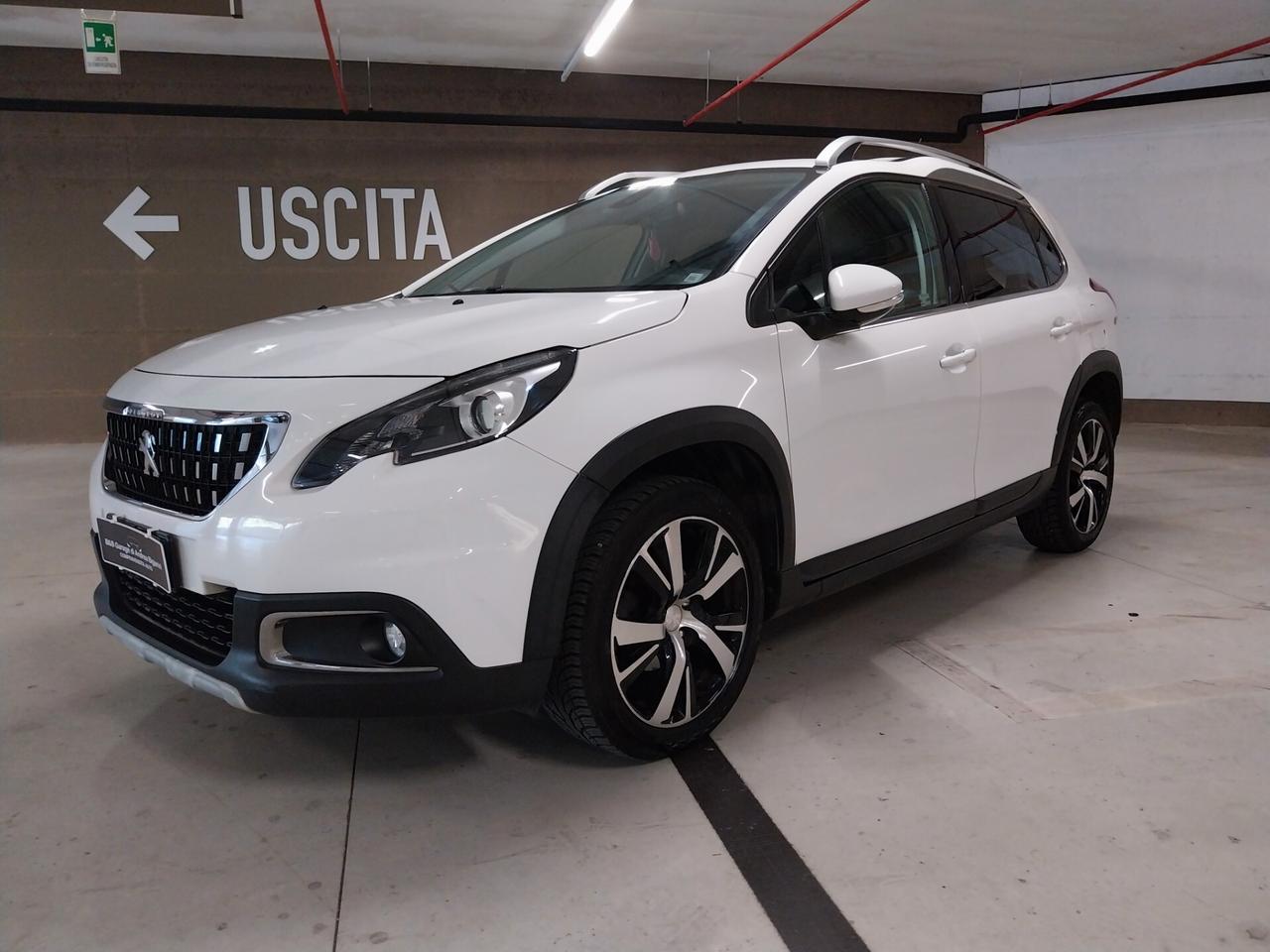 Peugeot 2008 BlueHDi 100 S&S GT Line - ok neopatentati