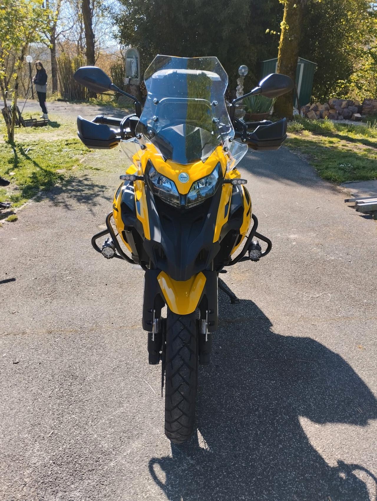 Benelli TRK 502