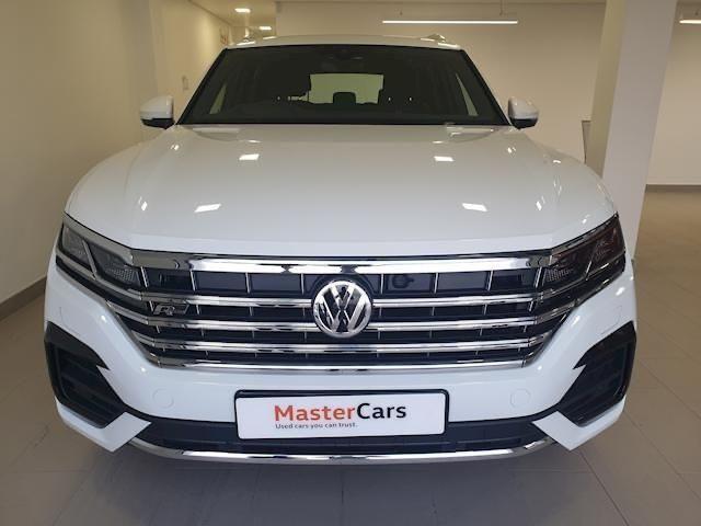 VOLKSWAGEN Touareg 3.0 TDI 245CV tip. BMT Executive Noleggio Lungo Termine