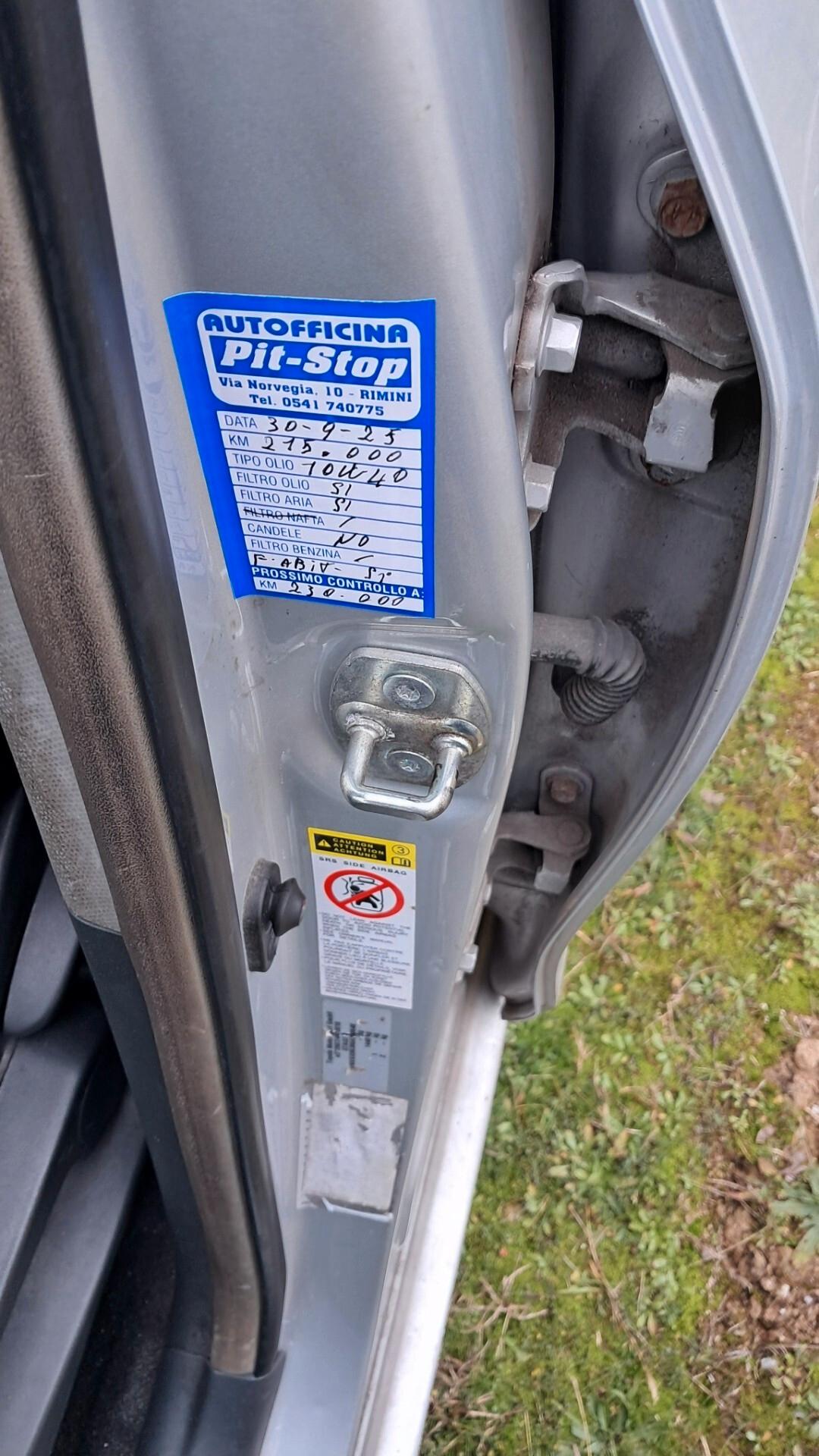 Toyota Yaris 1.0 5 porte Sol GPL xCommercianti