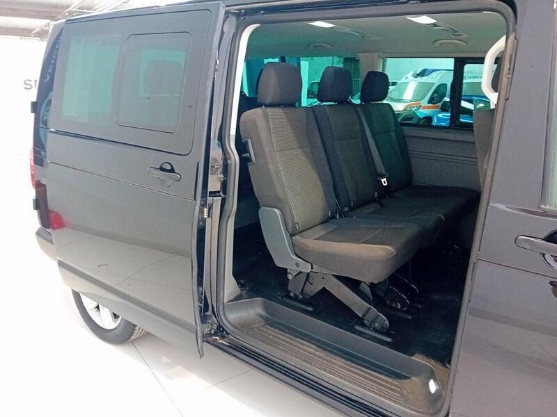 Volkswagen Caravelle 2.0 TDI 150CV DSG Comfortline 9 Posti