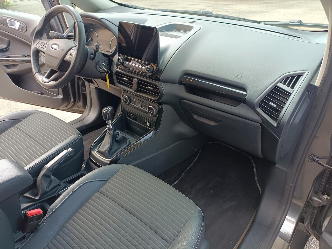 Ford EcoSport GPL ST-Line