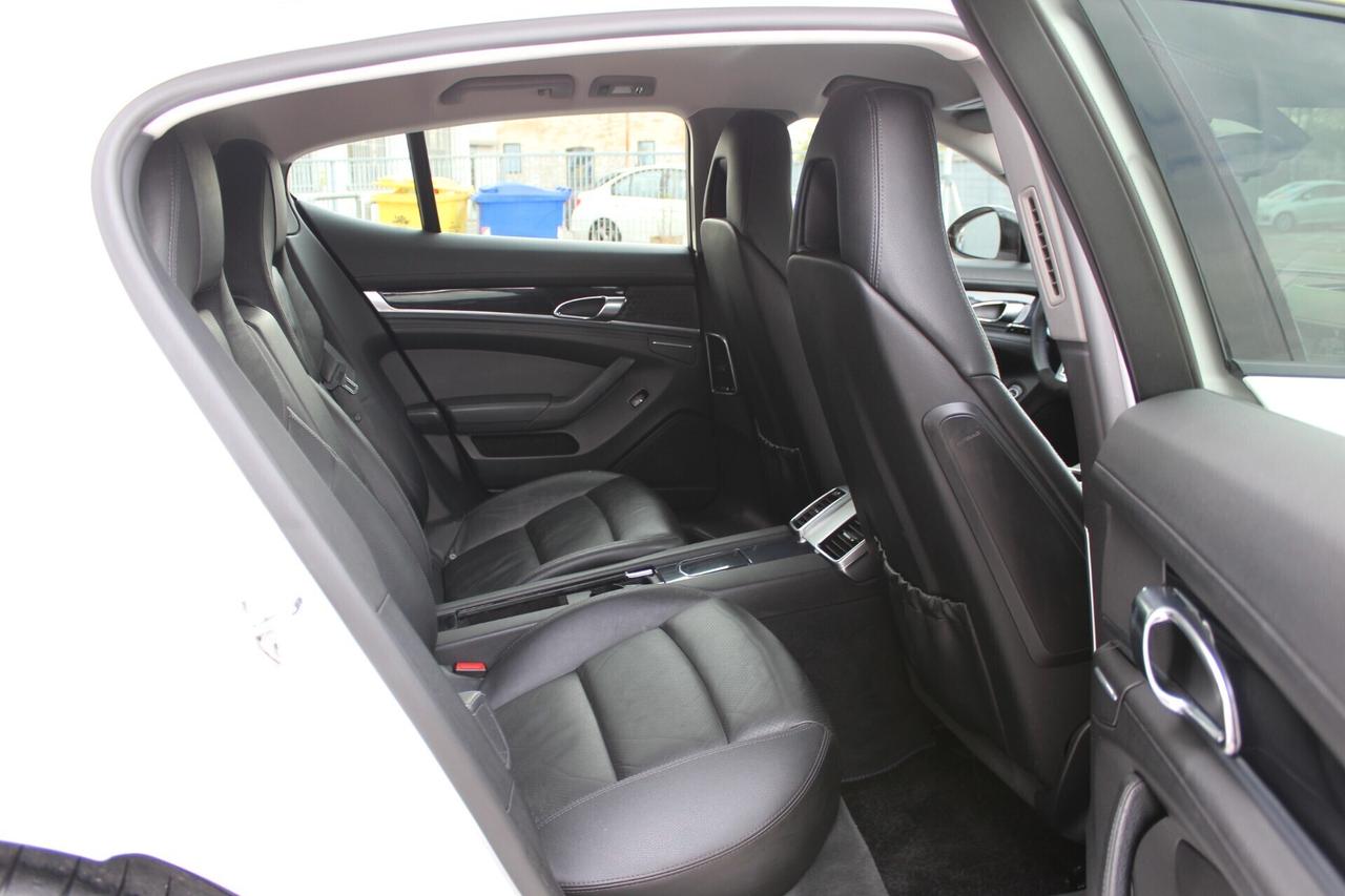 Porsche Panamera 3.6 4