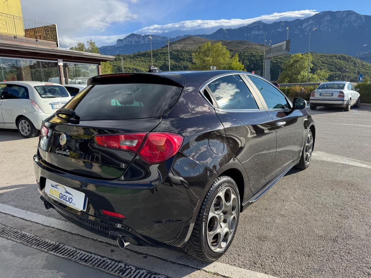 Alfa Romeo Giulietta 1.6 JTDm-2 105 CV, NERO ETNA, SEDILI SPORTIVI
