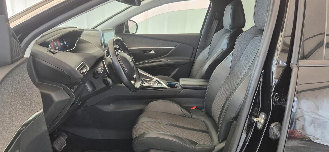 PEUGEOT 3008 1.5 HDI 130CV C.Autom 12/2020