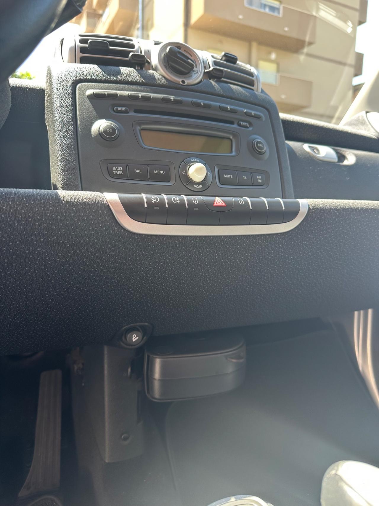 Smart ForTwo 1000 62 kW coupé passion