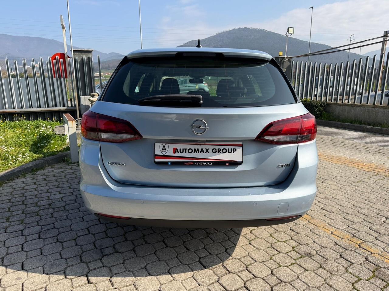 Opel Astra 1.6 CDTi 136CV aut. Sports Tourer Innovation