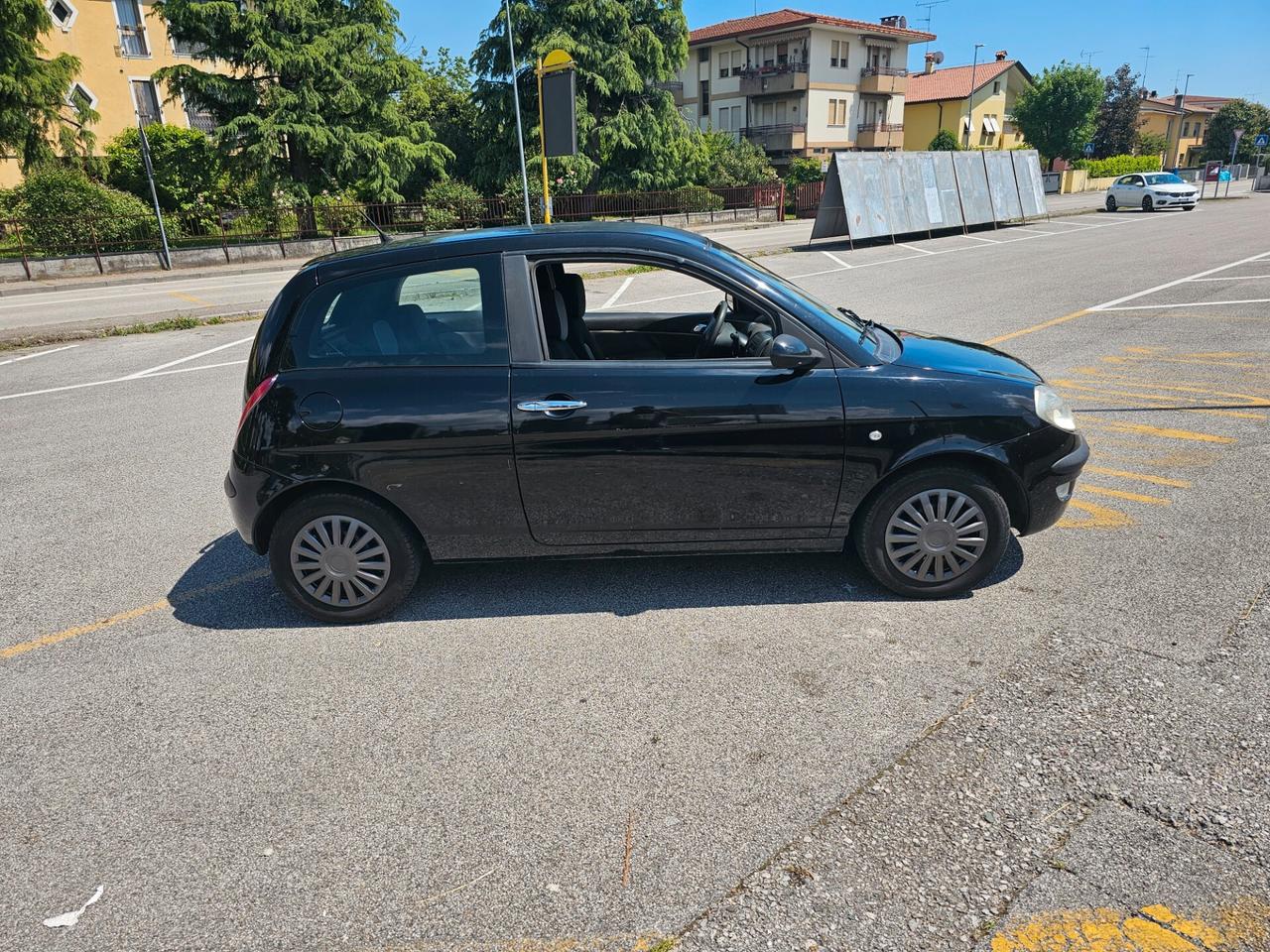 Lancia Ypsilon 1.2 Argento
