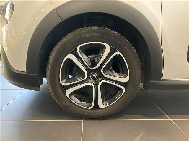 CITROEN C3 1.2 puretech Shine 82cv